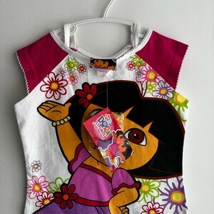 BNWT 2006 Dora the Explorer tee with matching friendship bracelets